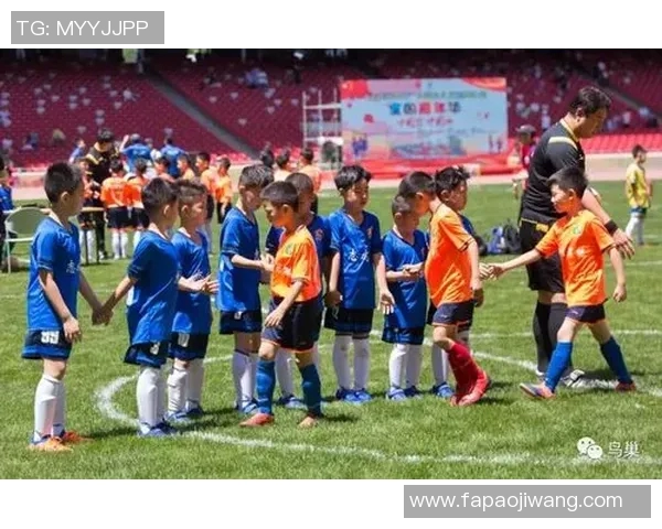 小孩足球明星的精彩瞬间展现了他们的梦想与激情