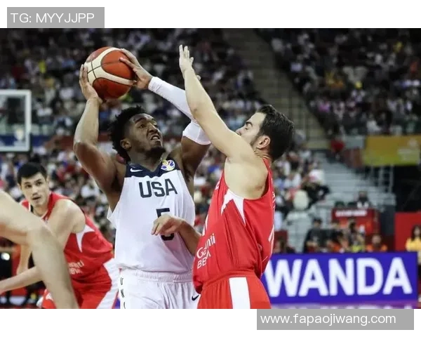 折篮球明星的崛起与挑战探索他们在赛场内外的传奇故事与影响力